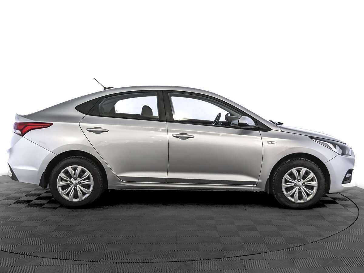 Купить Hyundai Solaris с пробегом. Фото: #3