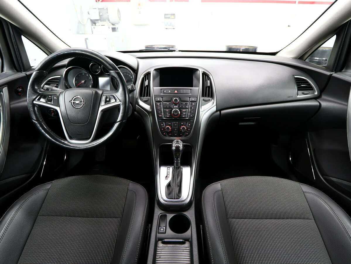 Купить Opel Astra с пробегом. Фото: #10