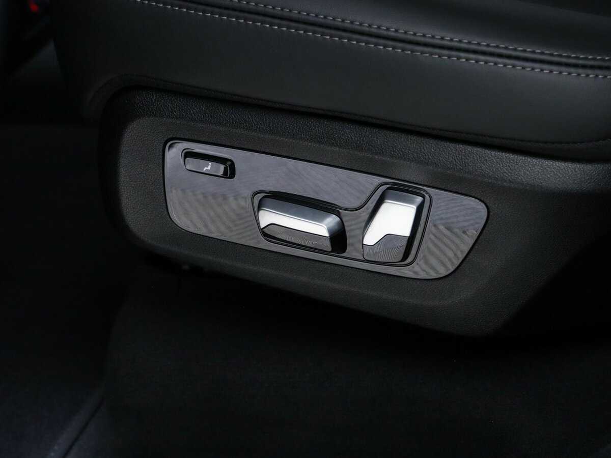 Купить BMW X7 с пробегом. Фото: #22