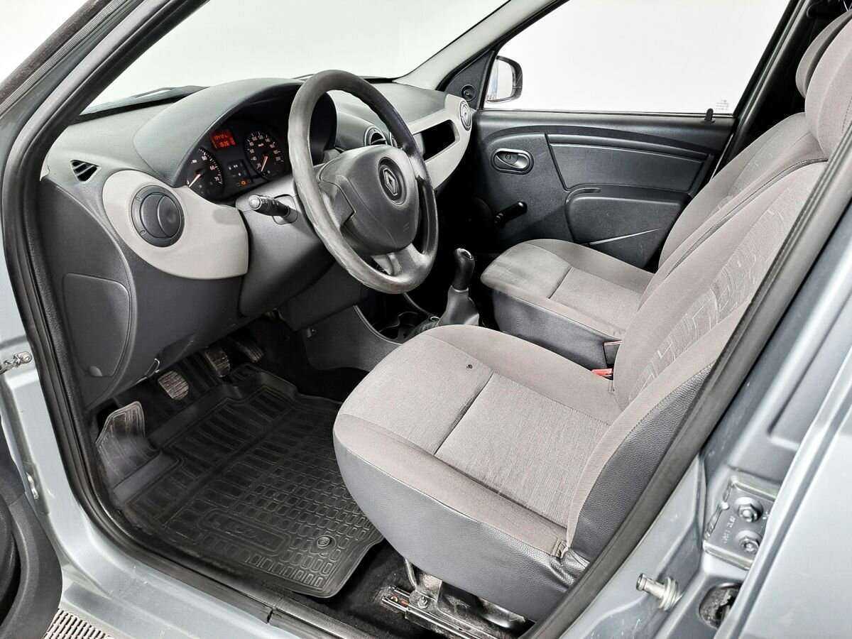 Купить Renault Logan с пробегом. Фото: #10