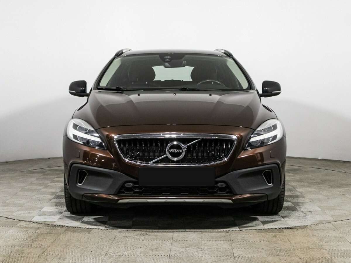 Купить Volvo V40 Cross Country с пробегом. Фото: #1