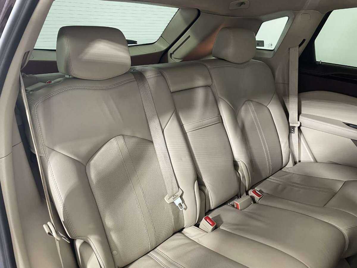 Купить Cadillac SRX с пробегом. Фото: #14