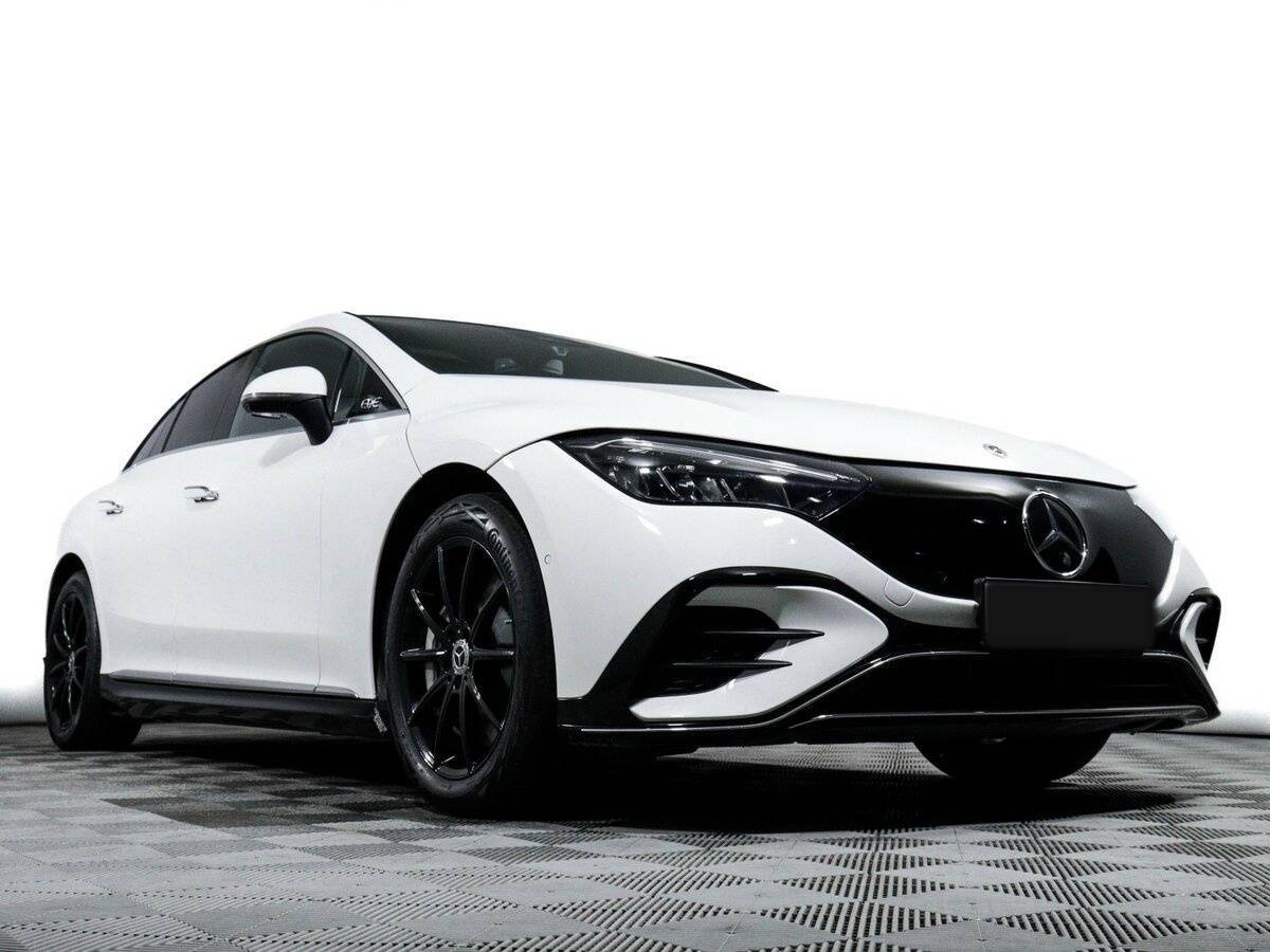 Купить Mercedes-Benz EQE с пробегом. Фото: #18