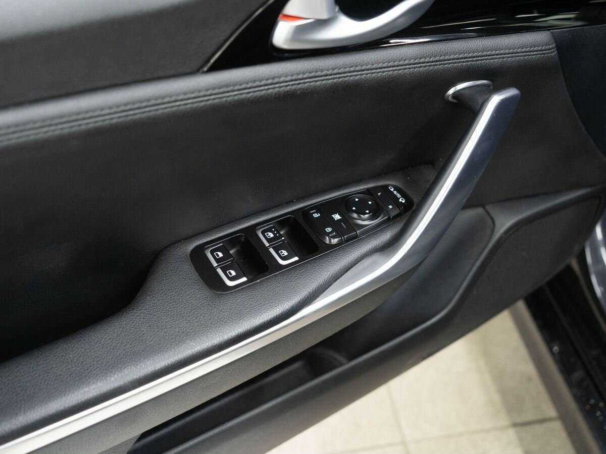 Купить Kia Stinger с пробегом. Фото: #12