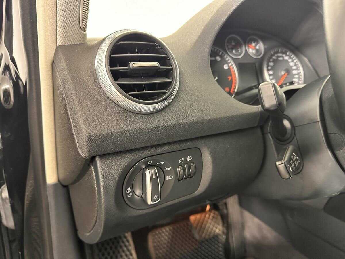 Купить Audi A3 с пробегом. Фото: #8
