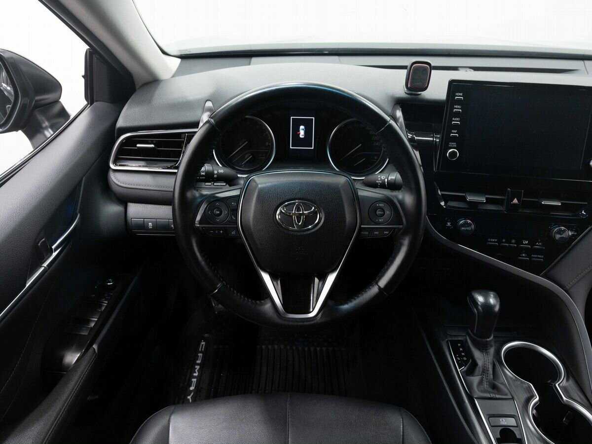 Купить Toyota Camry с пробегом. Фото: #15