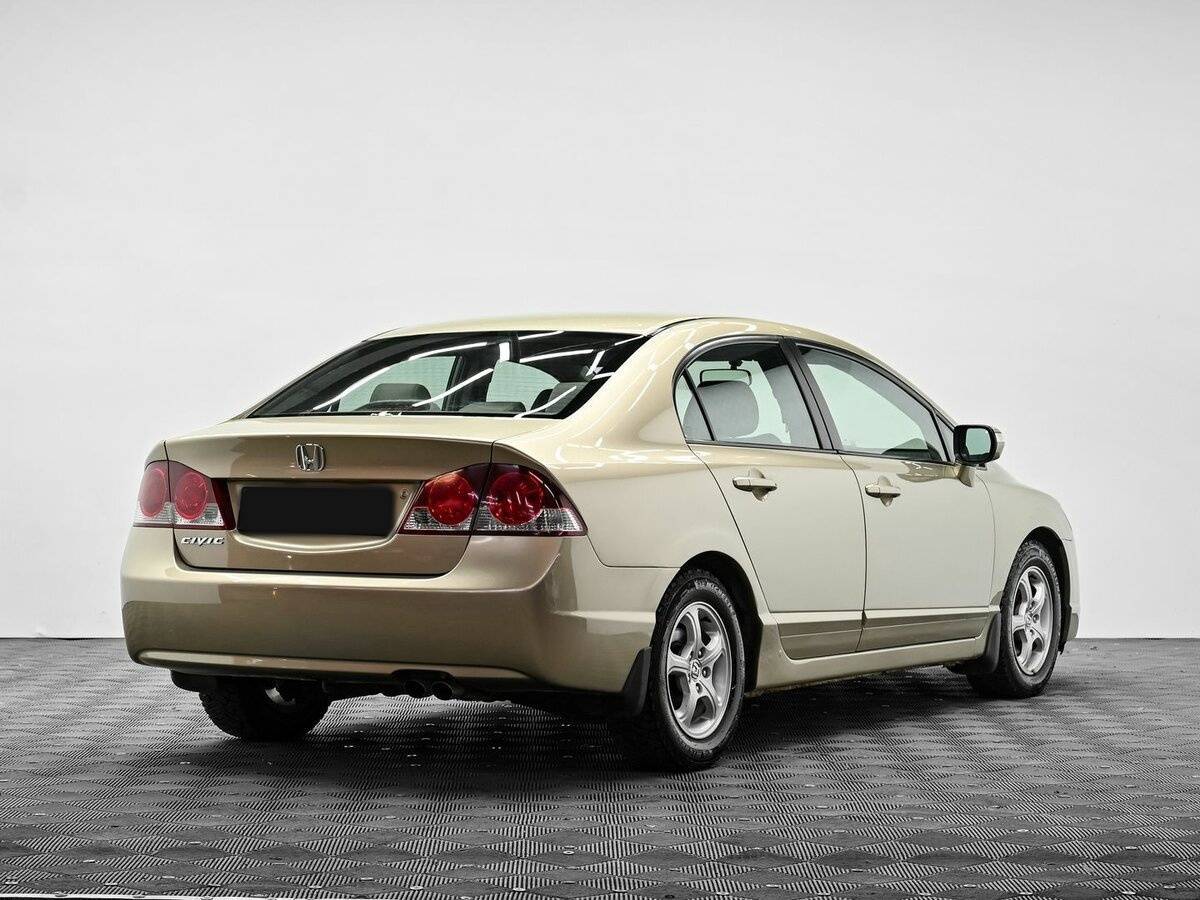 Купить Honda Civic с пробегом. Фото: #3