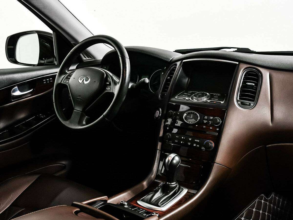 Купить Infiniti QX50 с пробегом. Фото: #8