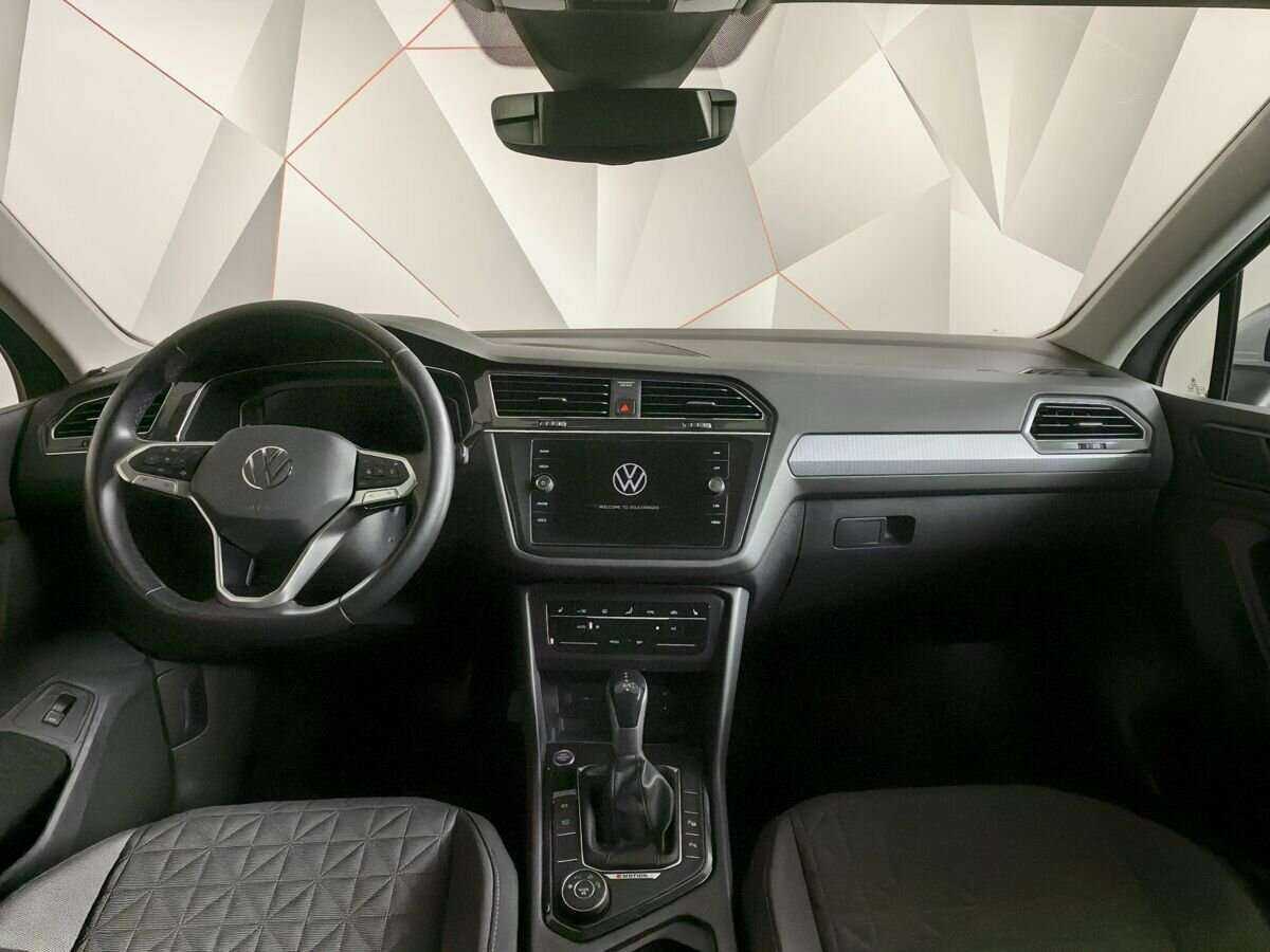 Купить Volkswagen Tiguan с пробегом. Фото: #9