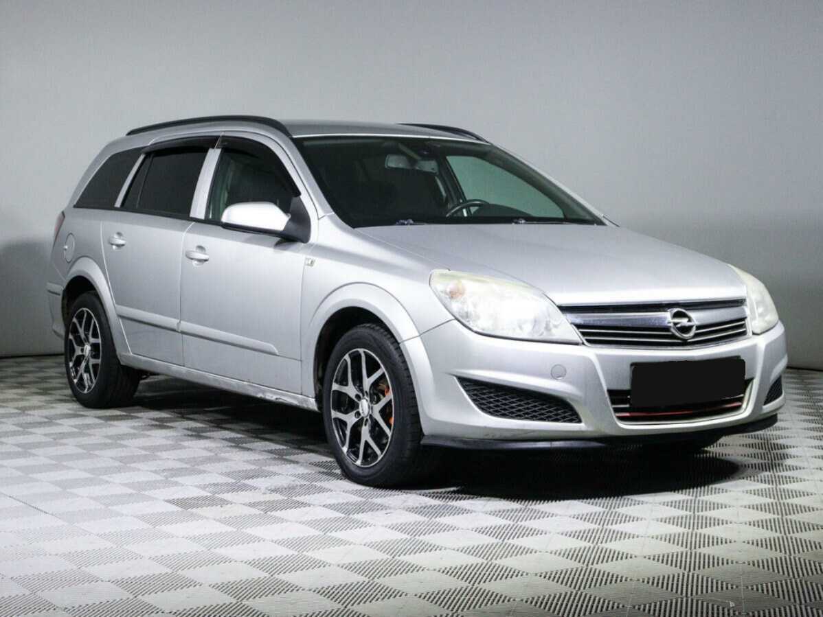 Купить Opel Astra с пробегом. Фото: #2