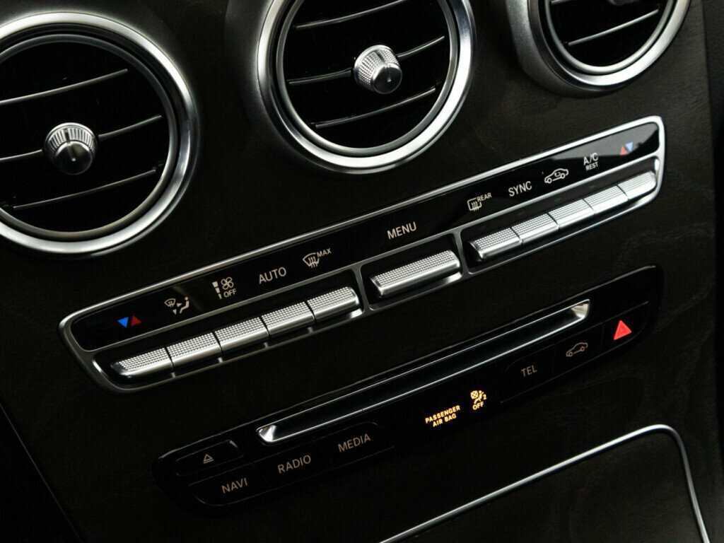 Купить Mercedes-Benz GLC с пробегом. Фото: #17