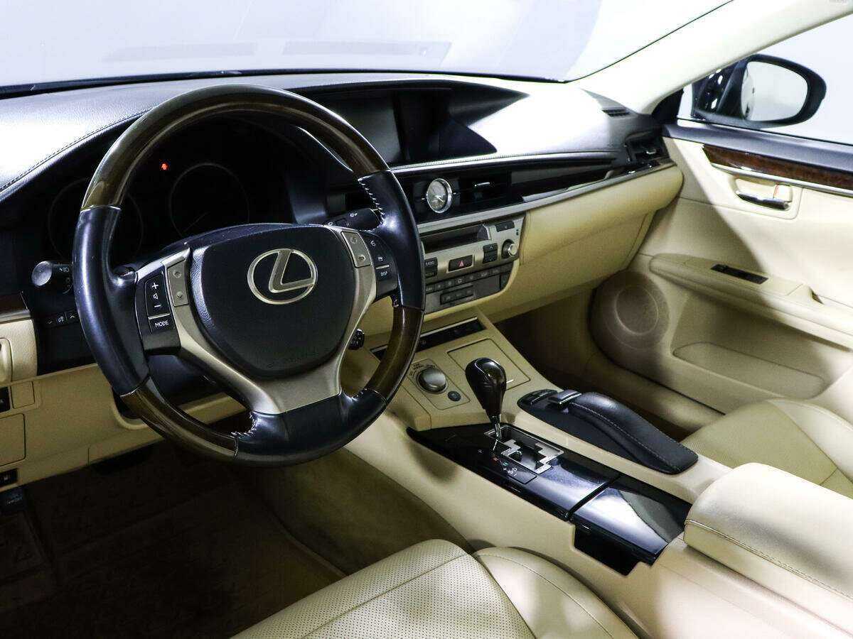 Купить Lexus ES с пробегом. Фото: #11