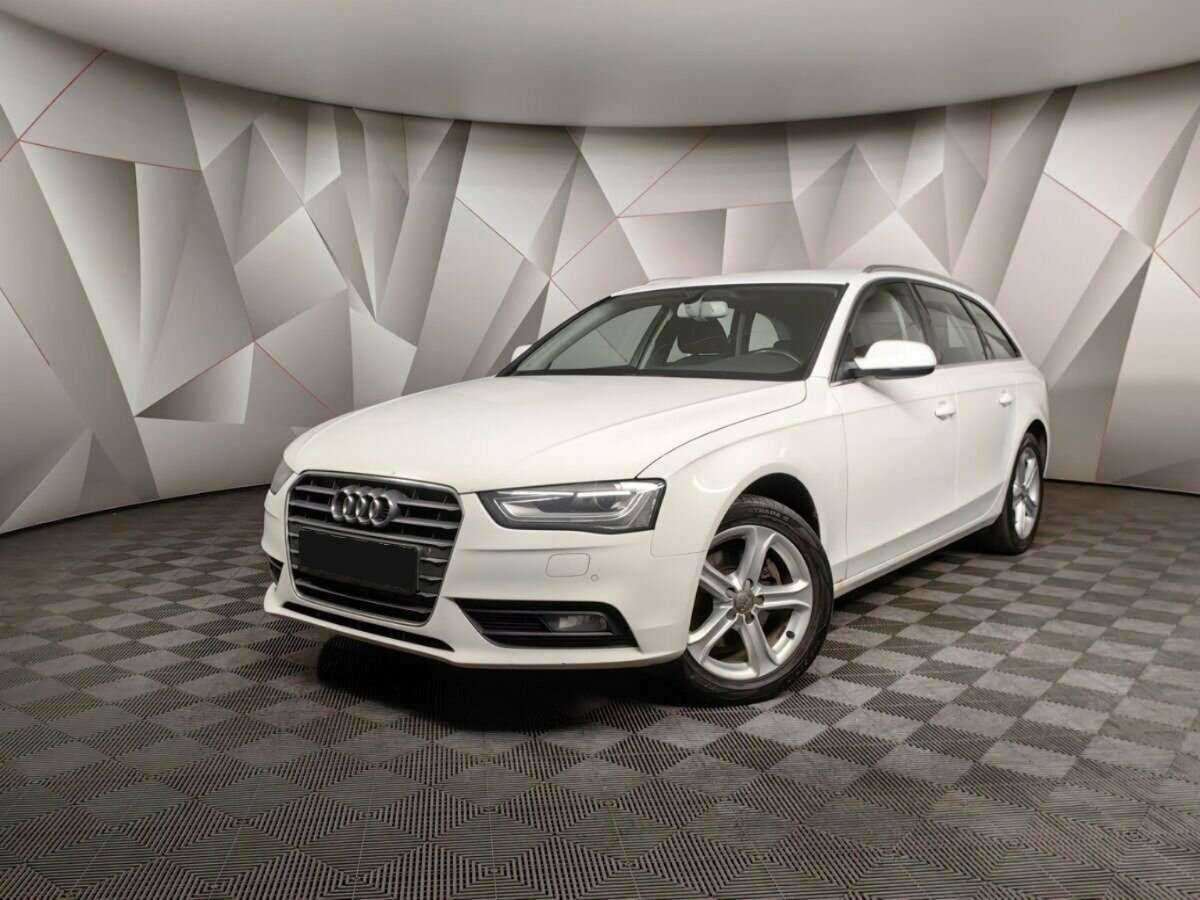 Купить Audi A4 с пробегом. Фото: #0