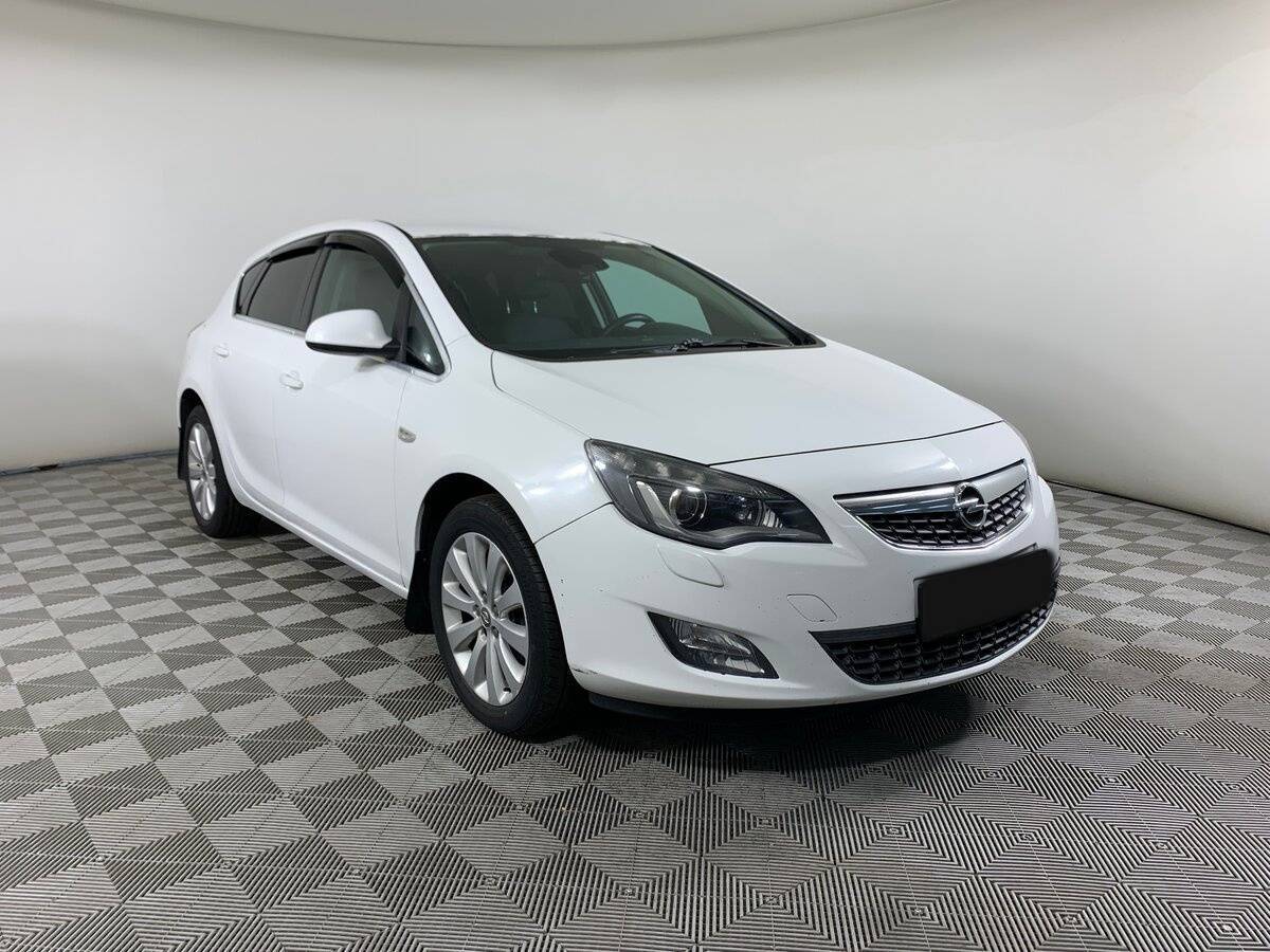 Купить Opel Astra с пробегом. Фото: #2
