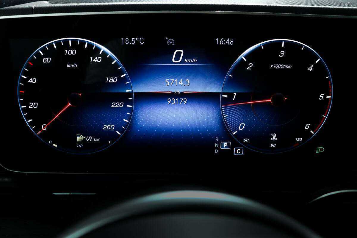 Купить Mercedes-Benz GLE с пробегом. Фото: #9