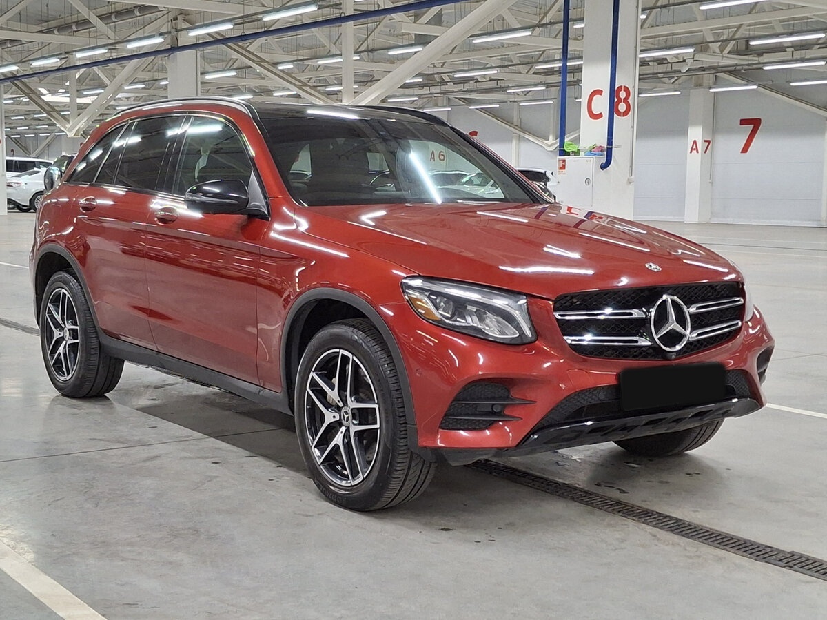 Купить Mercedes-Benz GLC с пробегом. Фото: #2