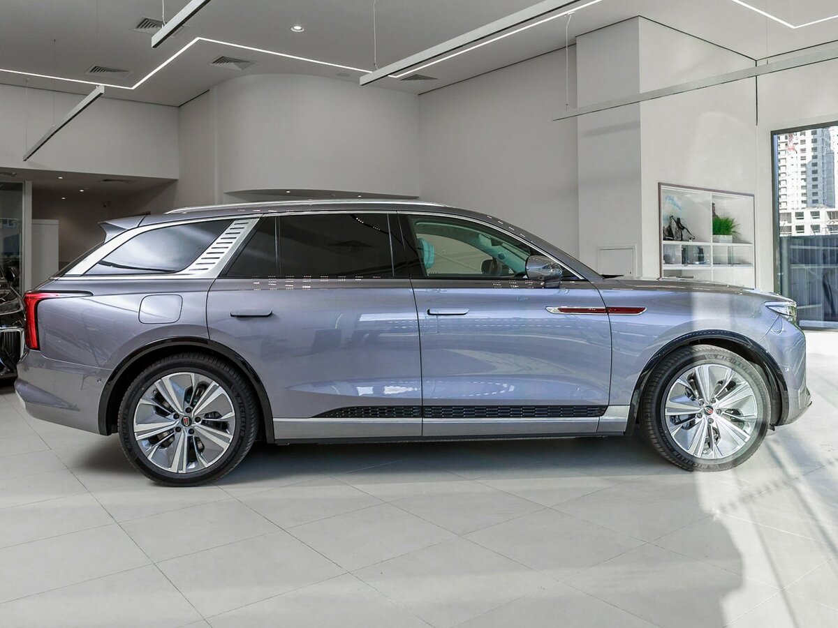 Купить Hongqi E-HS9 с пробегом. Фото: #3