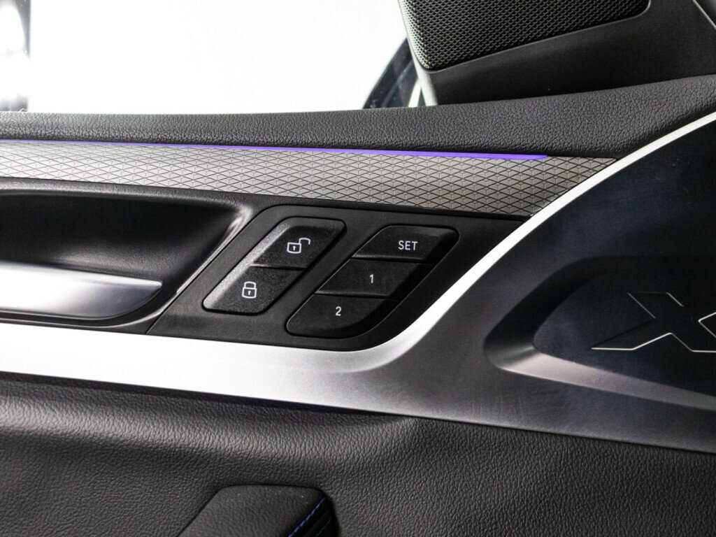 Купить BMW X4 с пробегом. Фото: #26