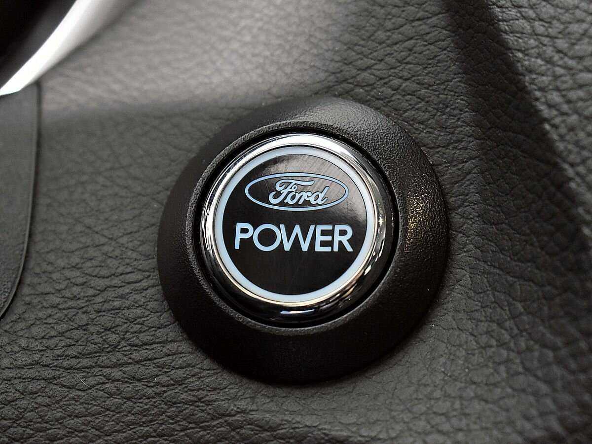 Купить Ford Focus с пробегом. Фото: #10