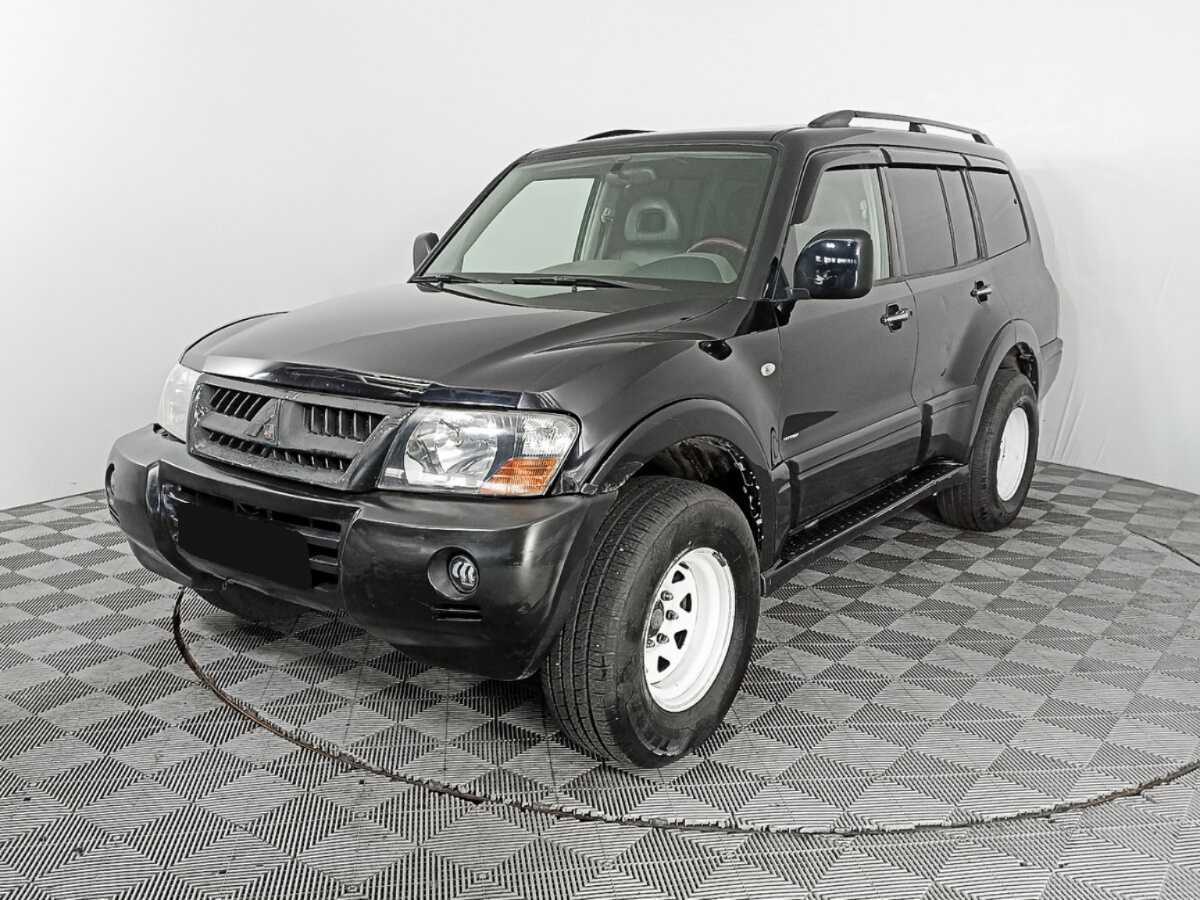Купить Mitsubishi Pajero с пробегом. Посмотреть фото
