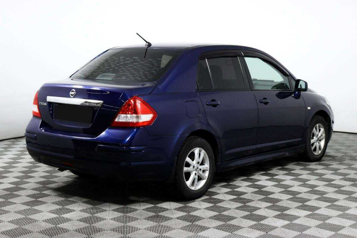 Купить Nissan Tiida с пробегом. Фото: #4