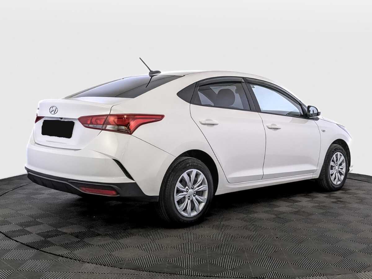 Купить Hyundai Solaris с пробегом. Фото: #4