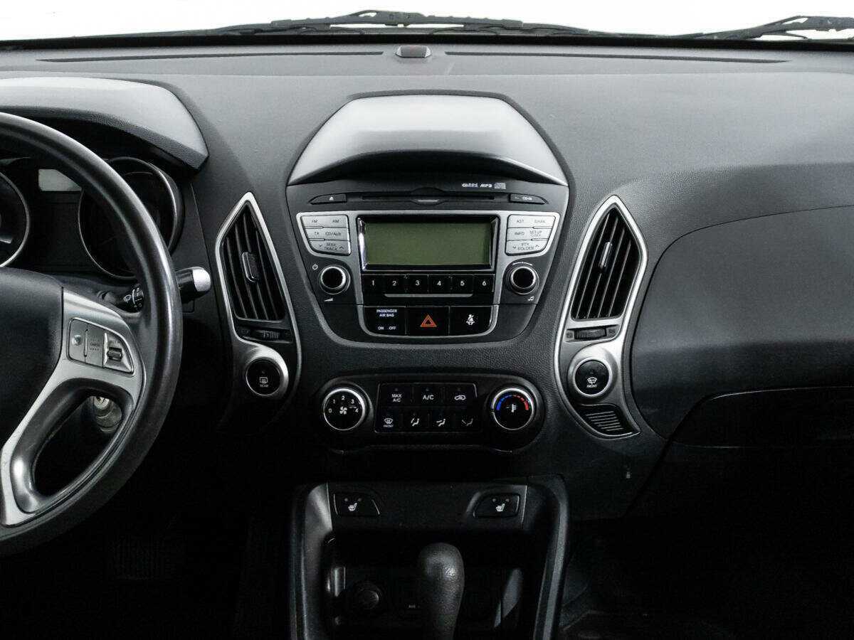 Купить Hyundai ix35 с пробегом. Фото: #13