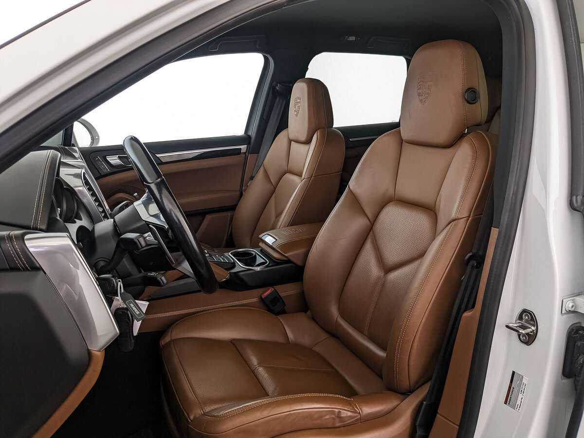Купить Porsche Cayenne с пробегом. Фото: #14