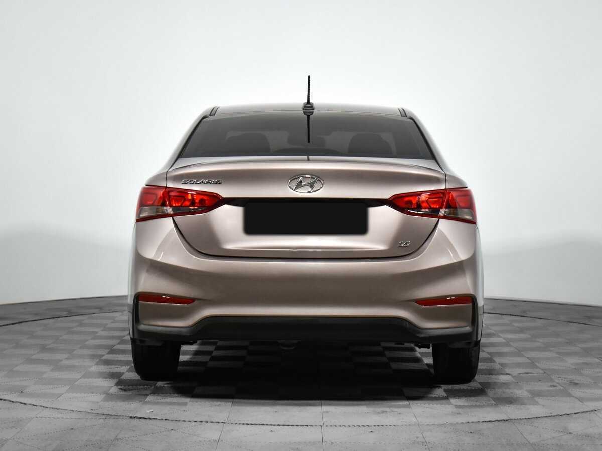 Купить Hyundai Solaris с пробегом. Фото: #5
