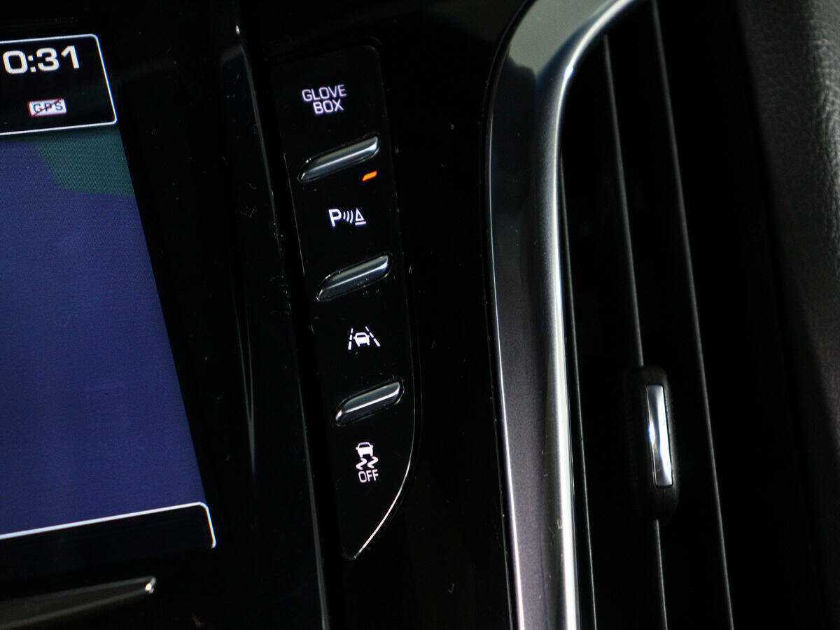Купить Cadillac Escalade с пробегом. Фото: #31