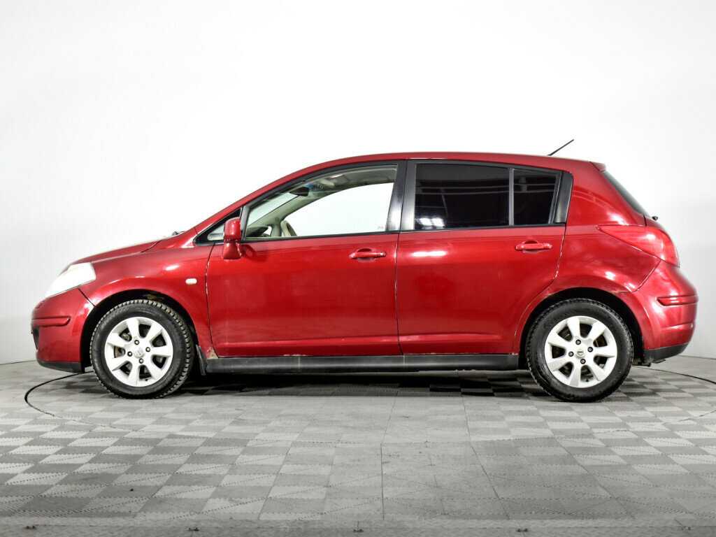 Купить Nissan Tiida с пробегом. Фото: #7