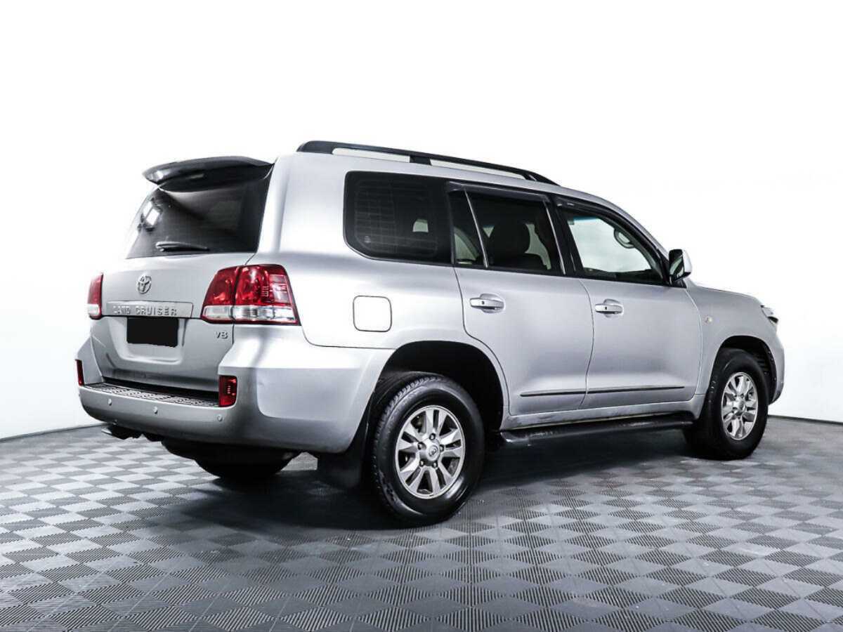 Купить Toyota Land Cruiser с пробегом. Фото: #4