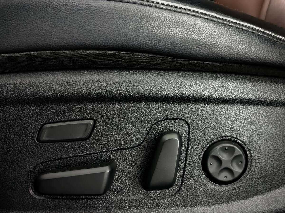 Купить Hyundai Santa Fe с пробегом. Фото: #19
