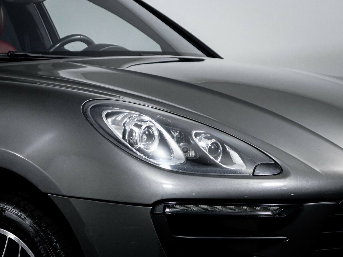 Купить Porsche Macan с пробегом. Фото: #13