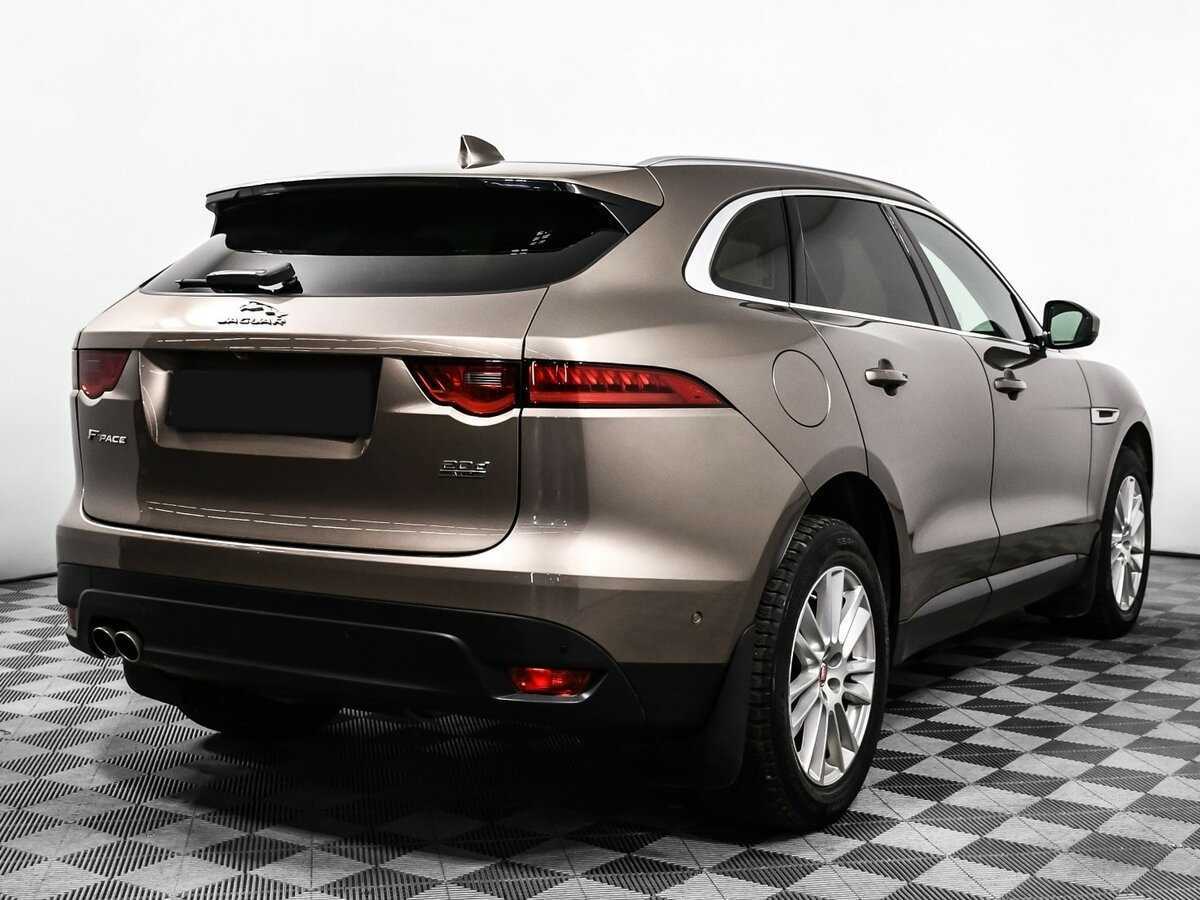 Купить Jaguar F-Pace с пробегом. Фото: #4