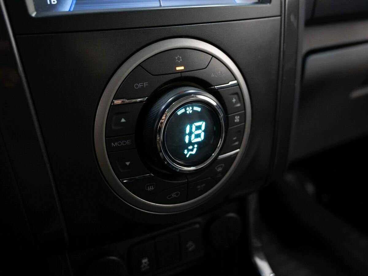 Купить Chevrolet TrailBlazer с пробегом. Фото: #18