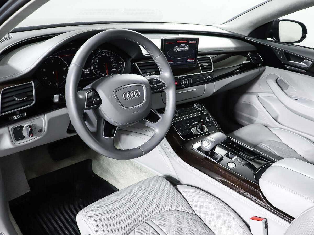 Купить Audi A8 с пробегом. Фото: #13