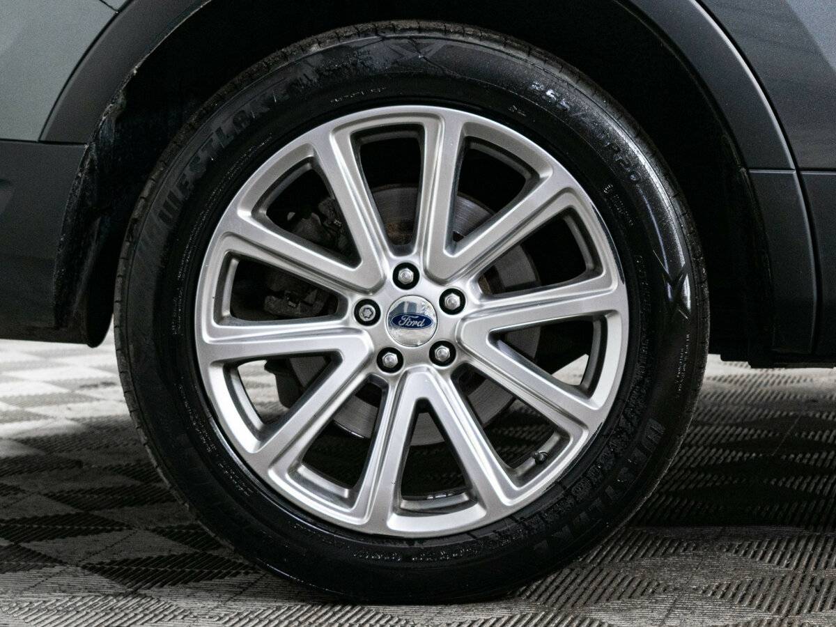 Купить Ford Explorer с пробегом. Фото: #23