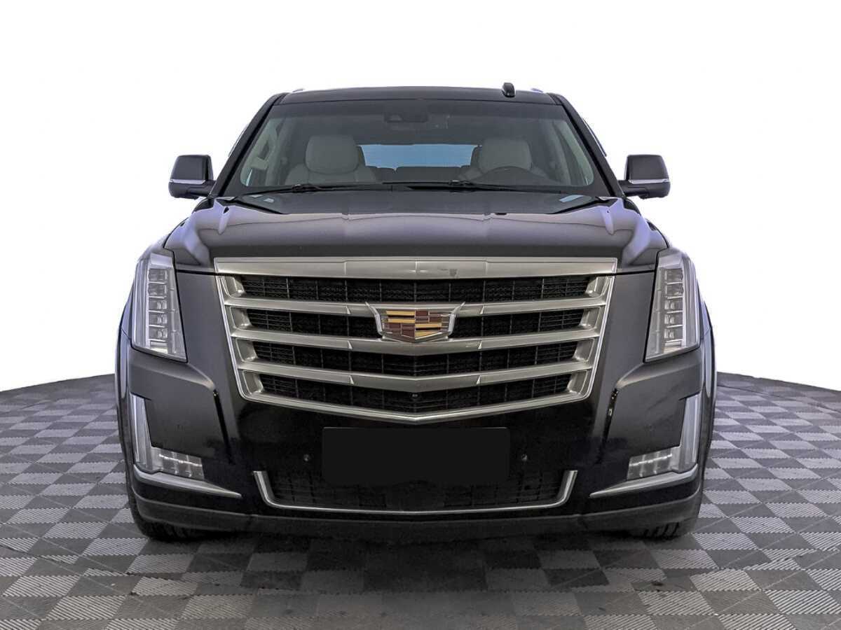 Купить Cadillac Escalade с пробегом. Фото: #1