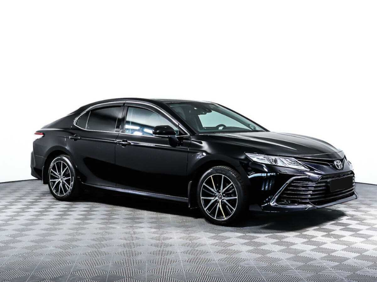 Купить Toyota Camry с пробегом. Фото: #2