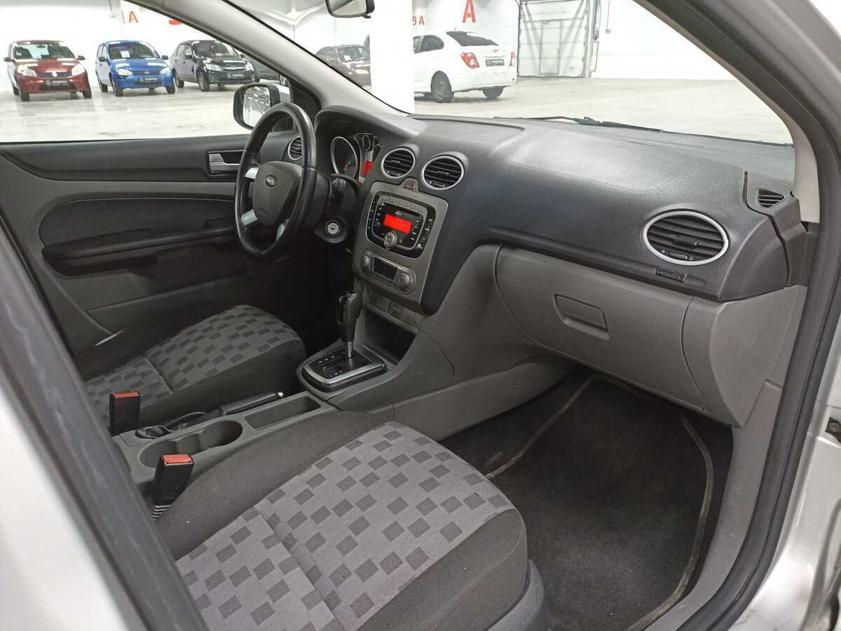 Купить Ford Focus с пробегом. Фото: #10