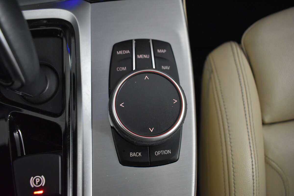 Купить BMW X4 с пробегом. Фото: #19