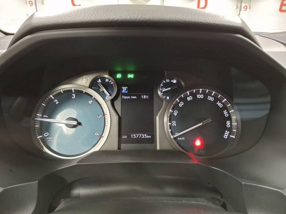 Купить Toyota Land Cruiser Prado с пробегом. Фото: #12