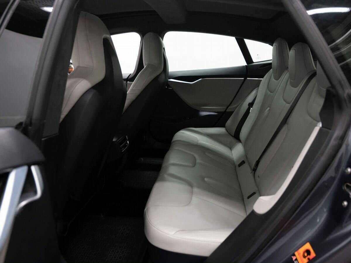 Купить Tesla Model S с пробегом. Фото: #4