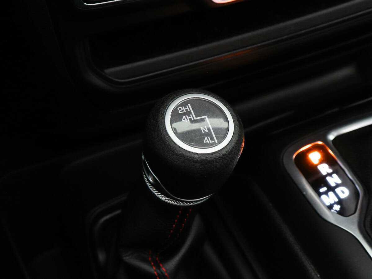 Купить Jeep Wrangler с пробегом. Фото: #16