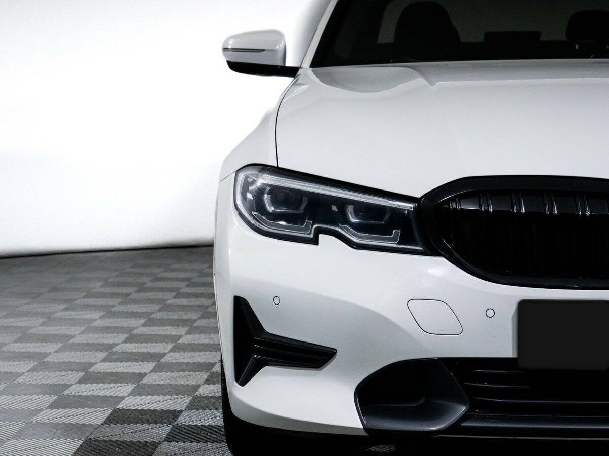 Купить BMW 3 серии с пробегом. Фото: #17