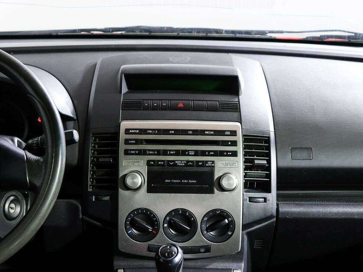 Купить Mazda 5 с пробегом. Фото: #13