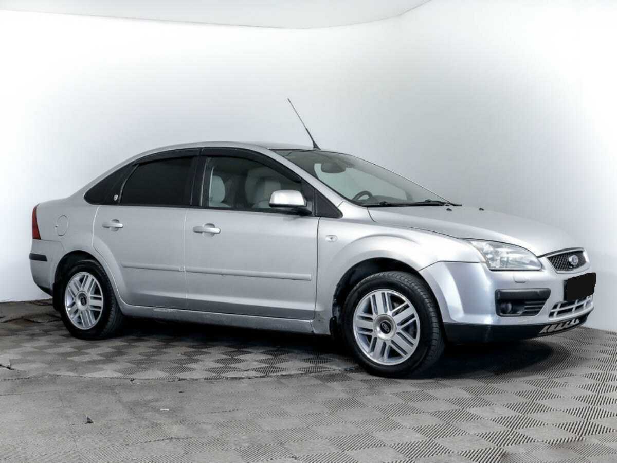 Купить Ford Focus с пробегом. Фото: #2