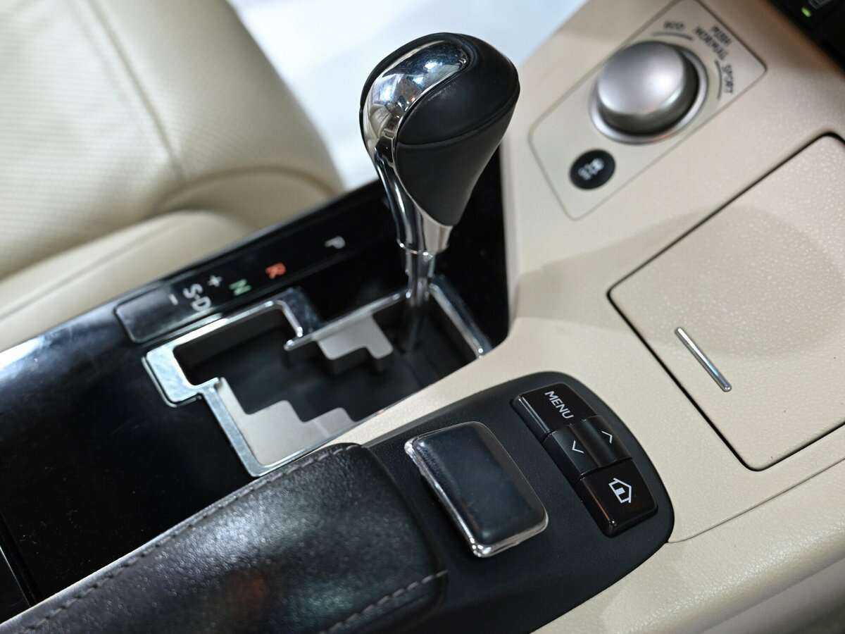 Купить Lexus ES с пробегом. Фото: #13