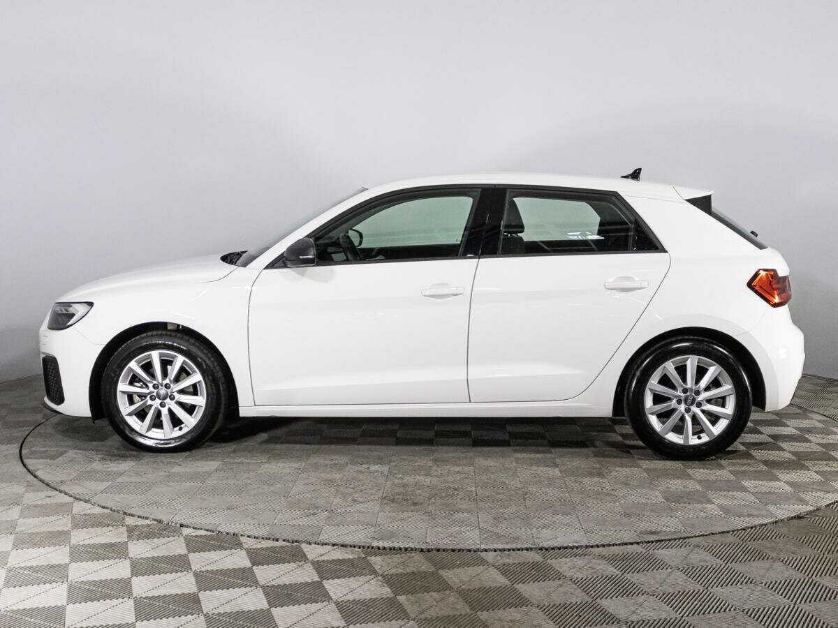 Купить Audi A1 с пробегом. Фото: #7